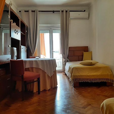 Mary Apartments Алмада Экстерьер фото